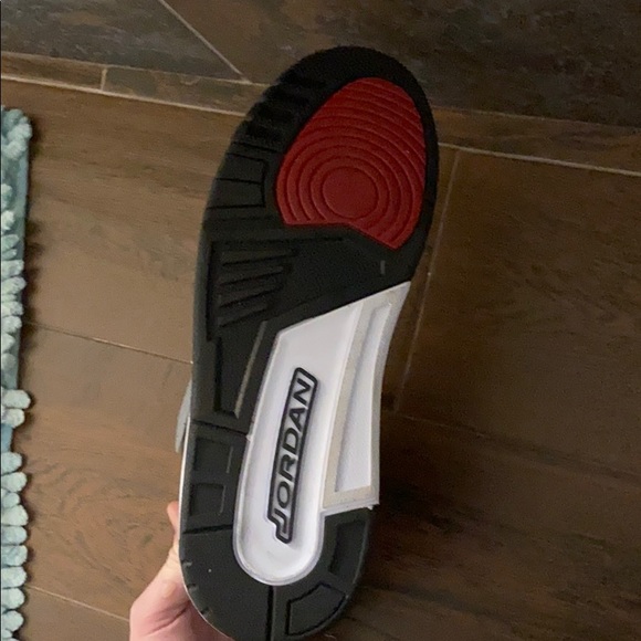 Air Jordan 4 Tru flight “Cement” - Picture 5 of 5